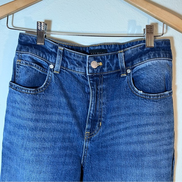 Talbots High Rise Relaxed Straight Jeans 2 Mom Jean Aesthetic Palisade Wash - Picture 3 of 12